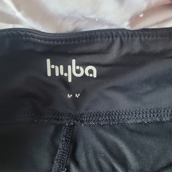 Women's Capri leggings - Picture 2 of 3